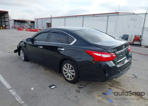 2016 Nissan Altima 2.5/2.5 S/2.5 Sl/2.5 Sr/2.5 Sv z USA, uszkodzony, nr VIN 1N4AL3AP3GN356020